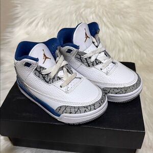 Jordan 3s